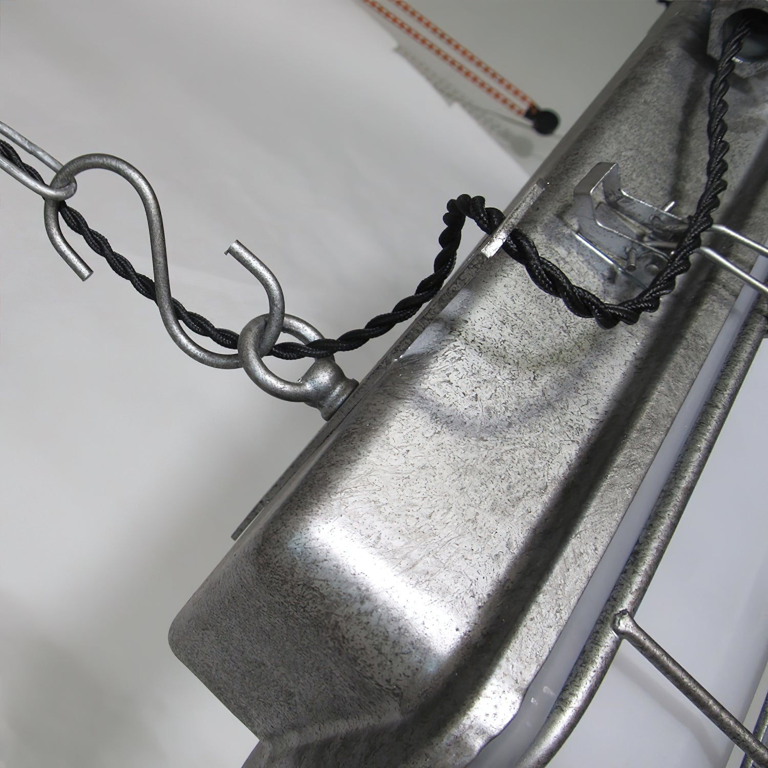 Porringer Linear Industrial Pendant Lamp – Radilum