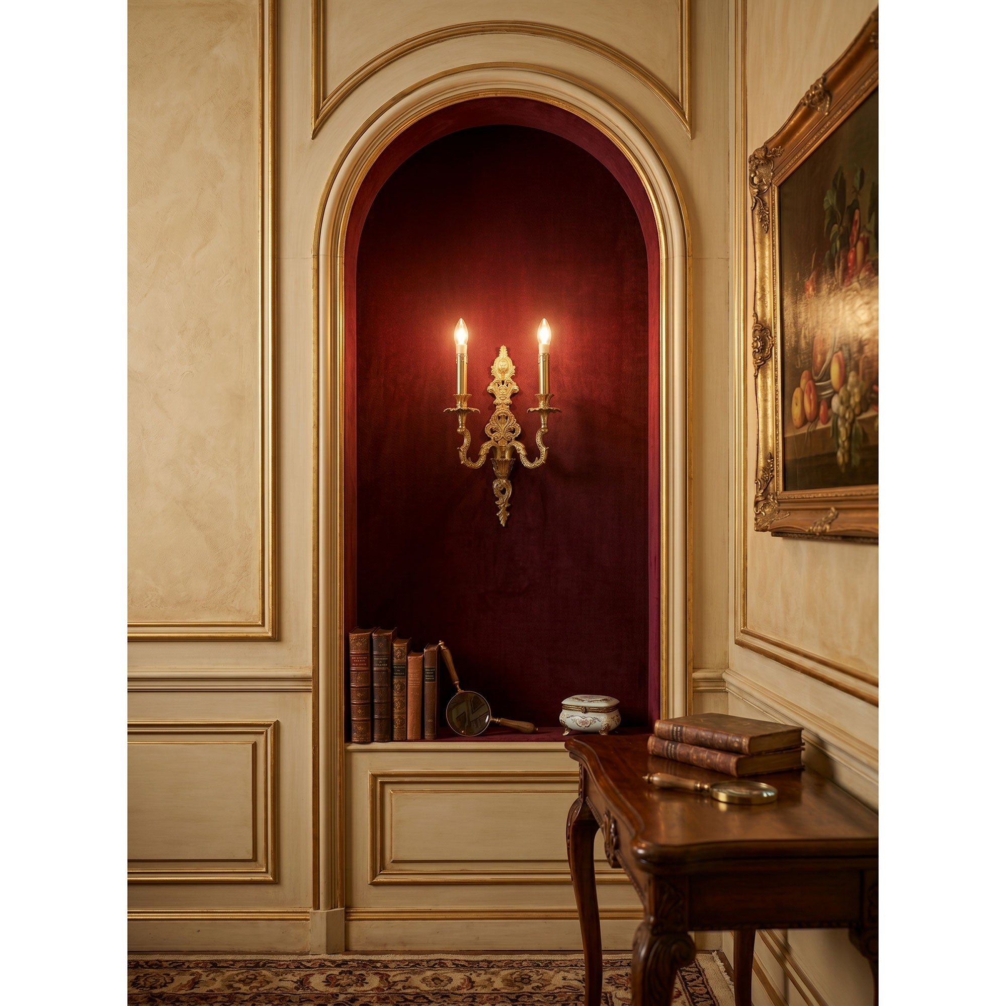 Royal Bee Wall Sconce
