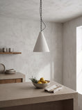 Bild in Galerie-Betrachter laden, White Plaster Pendant Lamp
