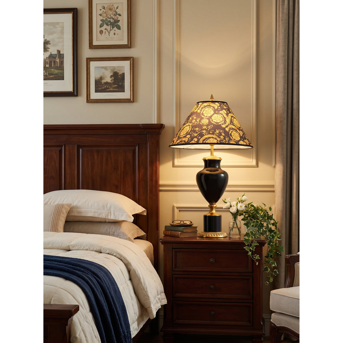Acanthia  Baroque Urn Table Lamp