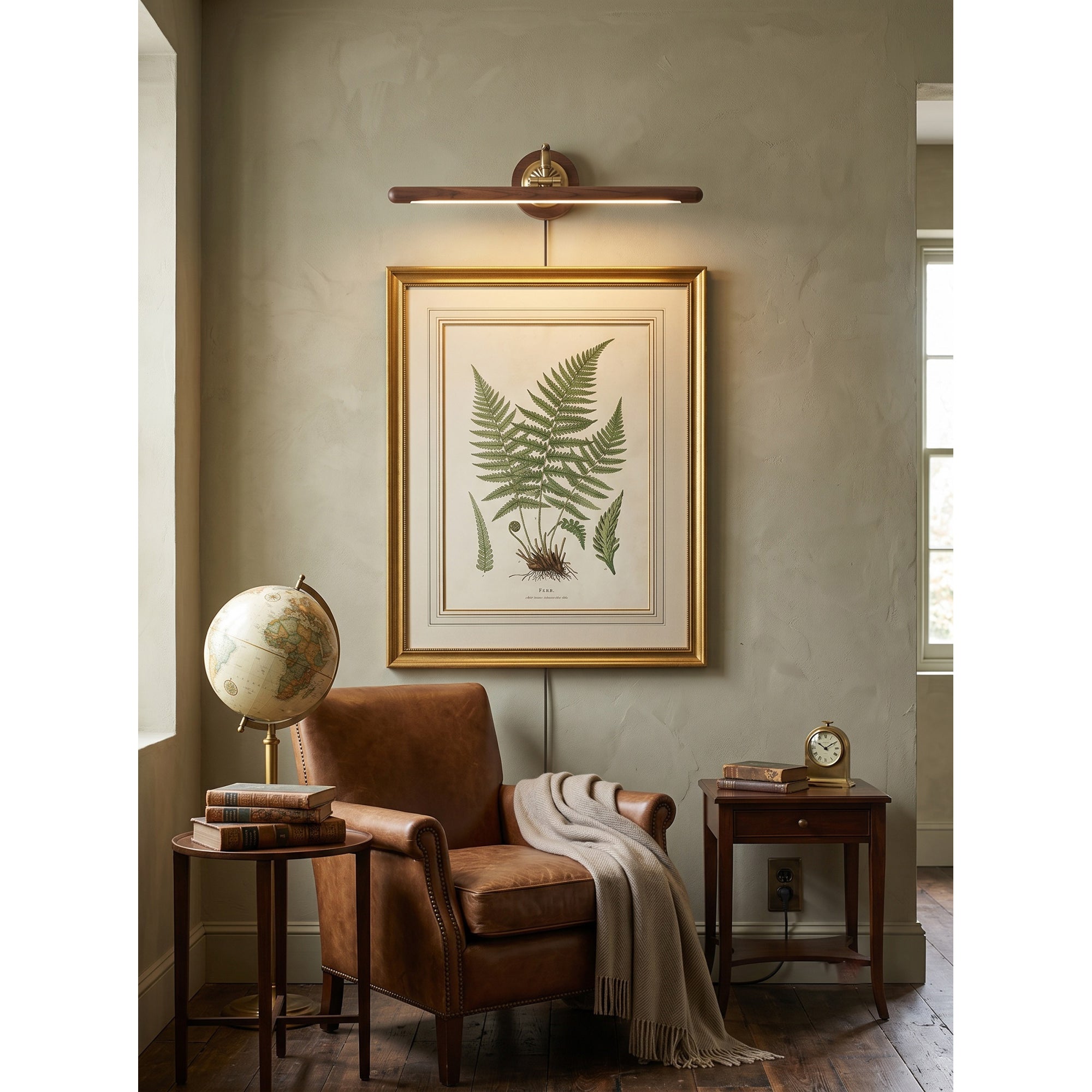 Adjustable Picture Plug-in Wall Sconce