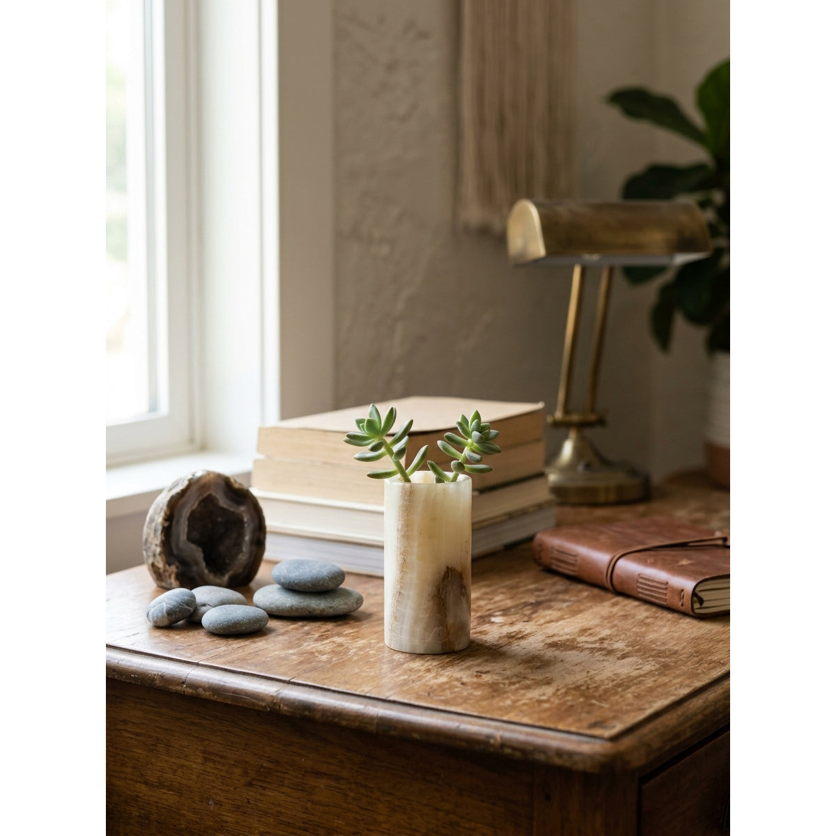 Aethelra Onyx Vase