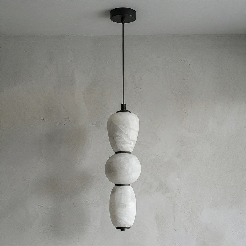 Alabaster Pendulous Pearl Pendant Lamp