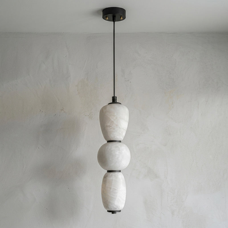Alabaster Pendulous Pearl Pendant Lamp