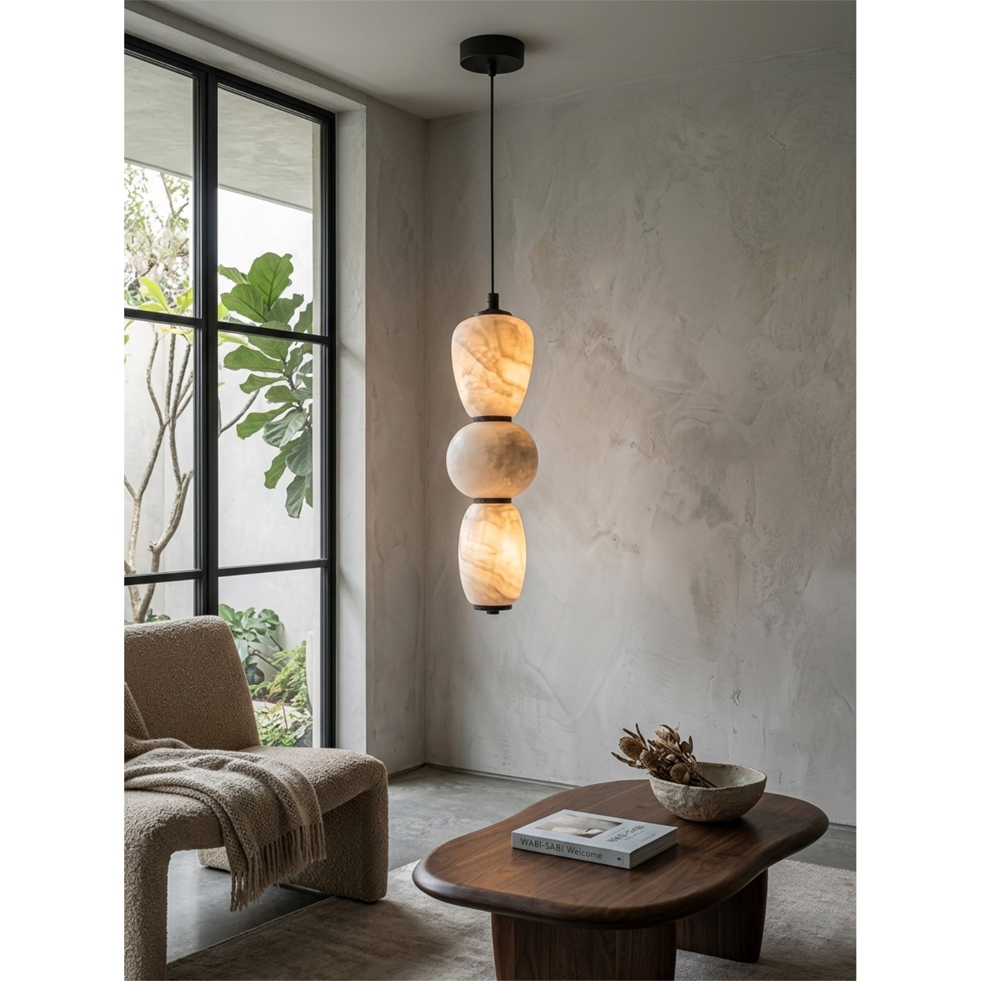 Alabaster Pendulous Pearl Pendant Lamp