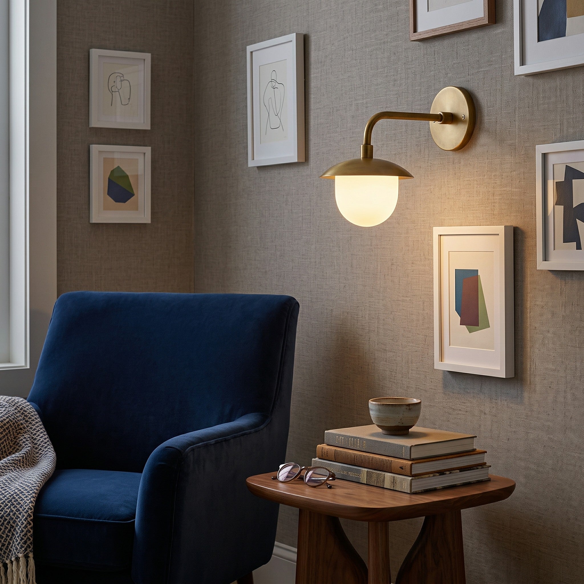 Aldevan Wall Sconce