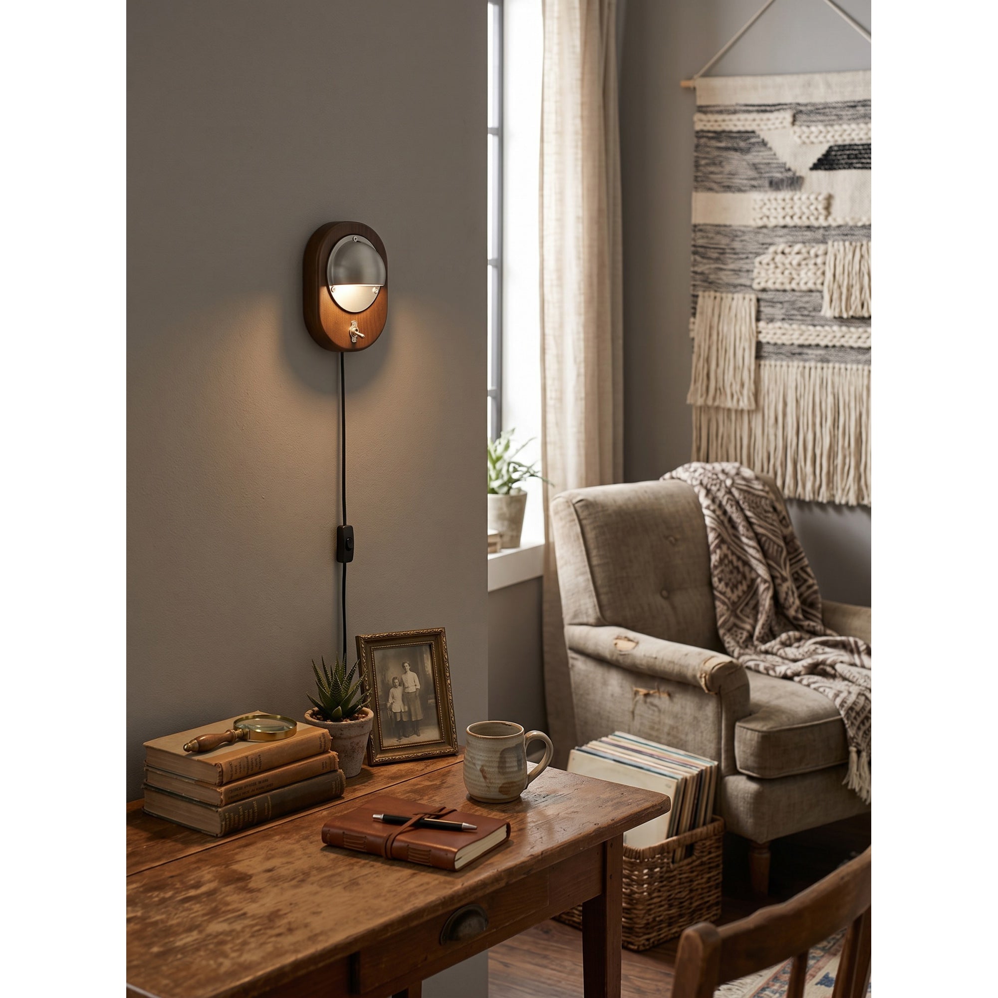 Alfi Plug-in Wall Sconce