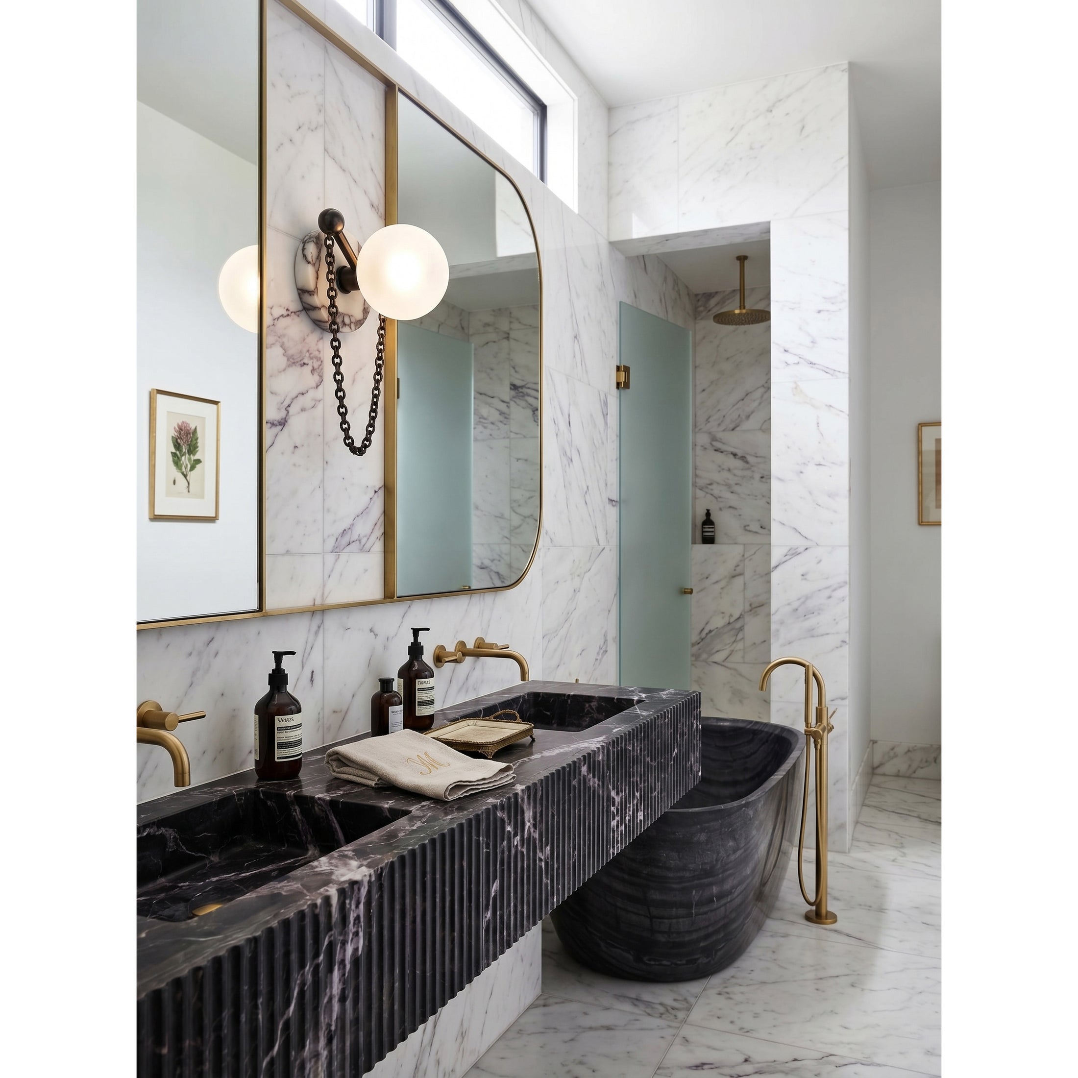 Alla Wall Sconce