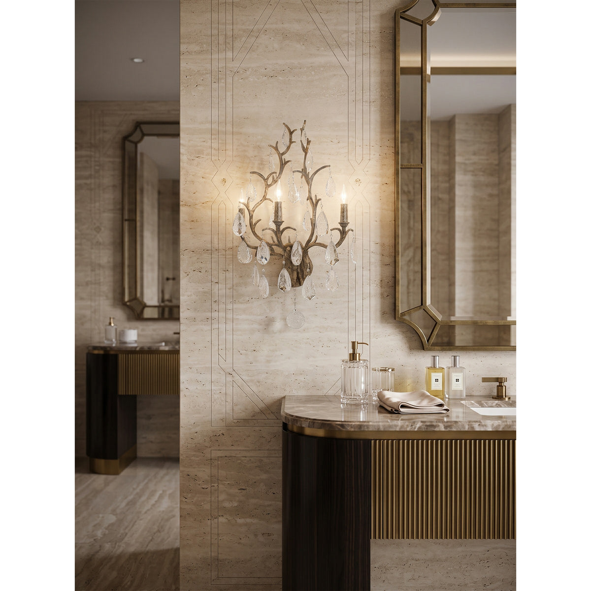 Amadeus Wall Lamp