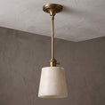 Bild in die Galerieansicht laden, Ames Alabaster Pendant Lamp – detail 12
