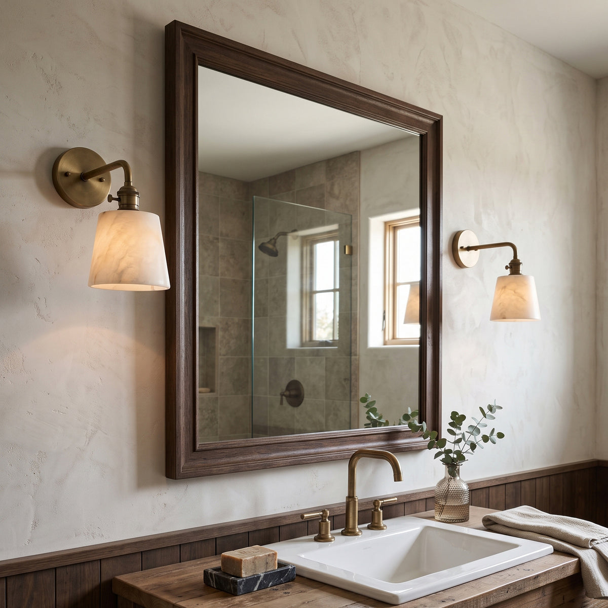 Ames Alabaster Wall Sconce – detail 2
