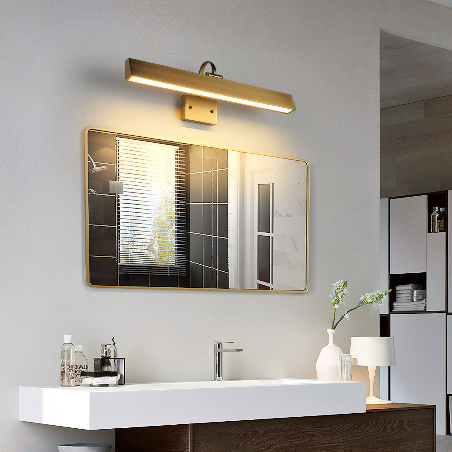 Arti Brass Wall Sconce
