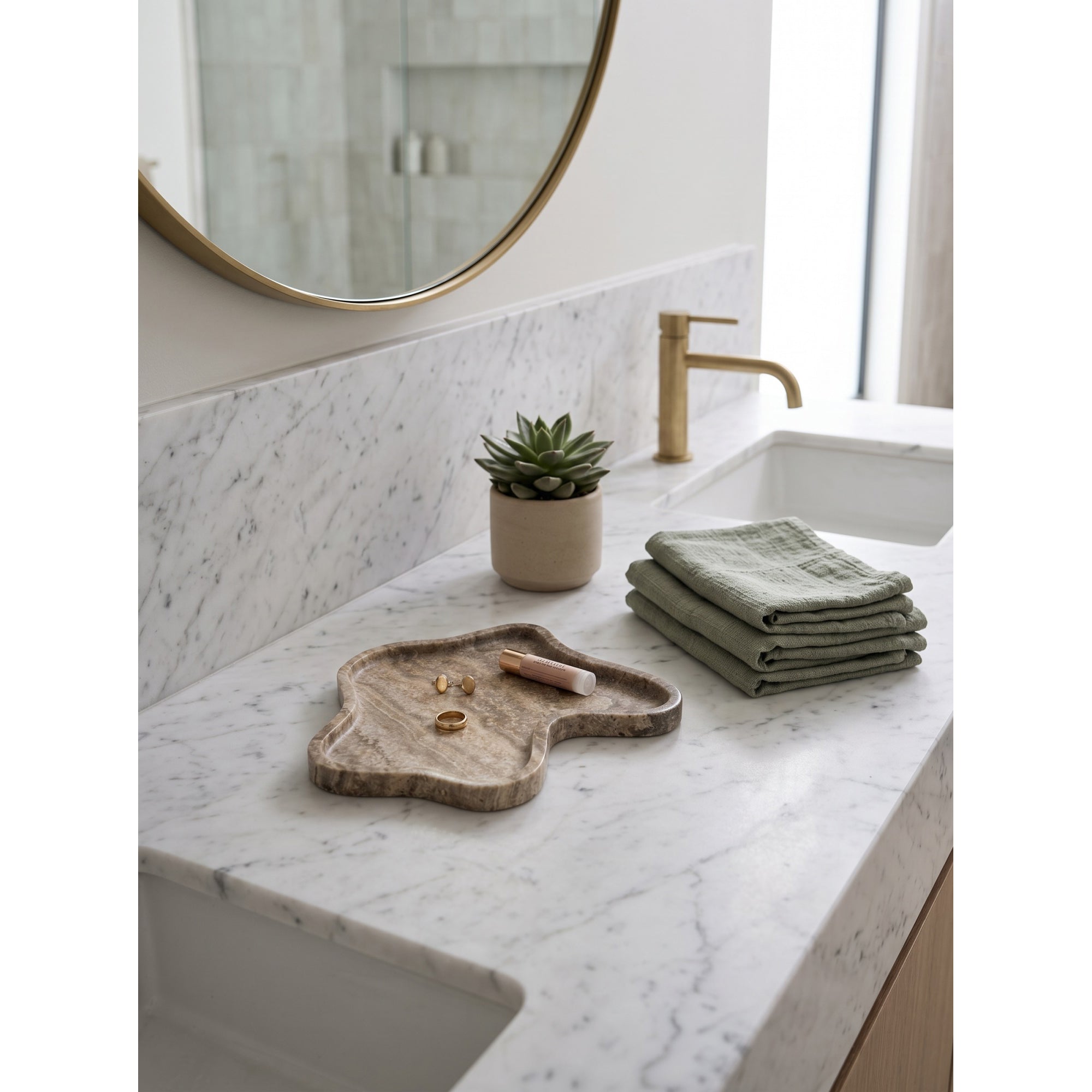 Arya Stone Tray