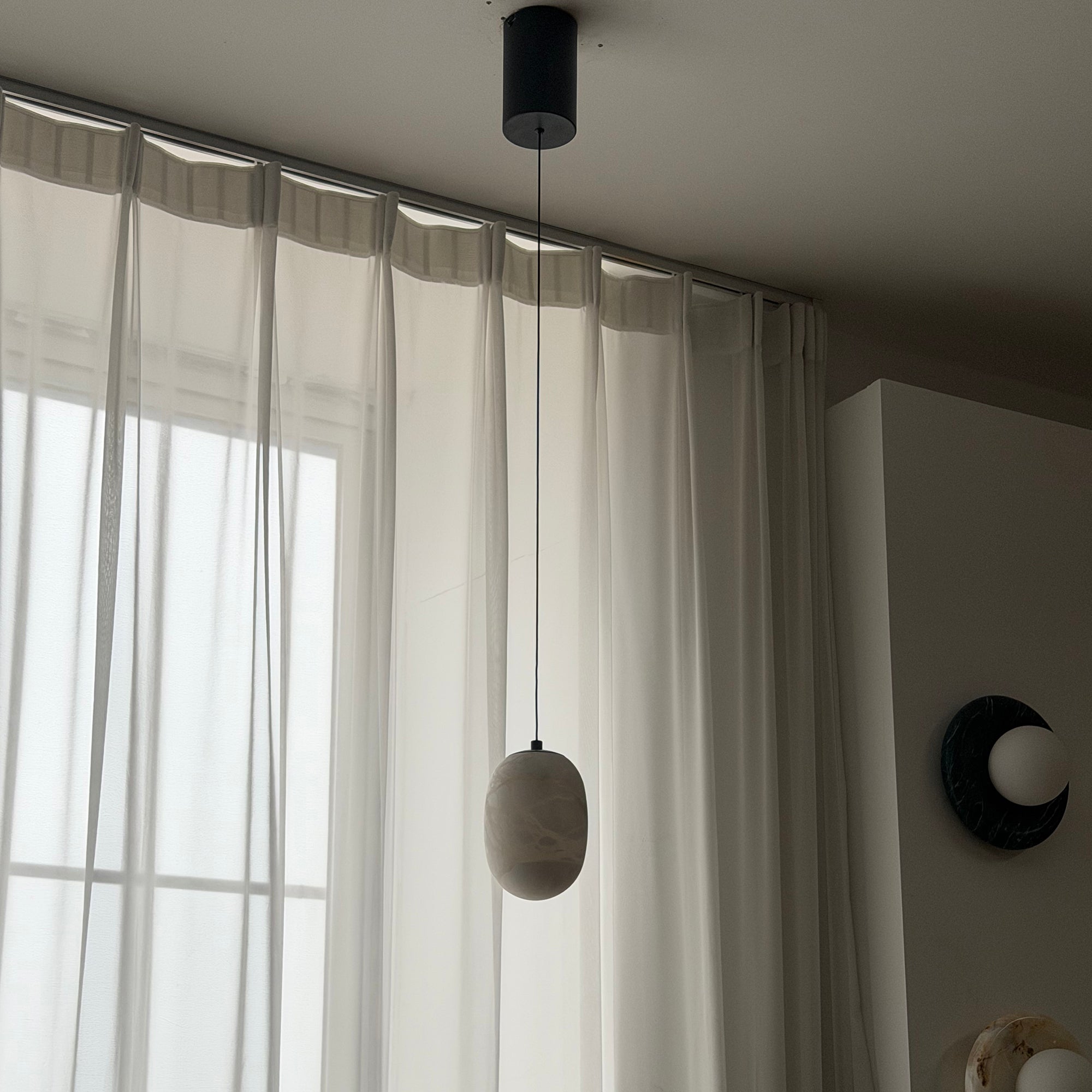 Aurora Alabaster Pendant Lamp