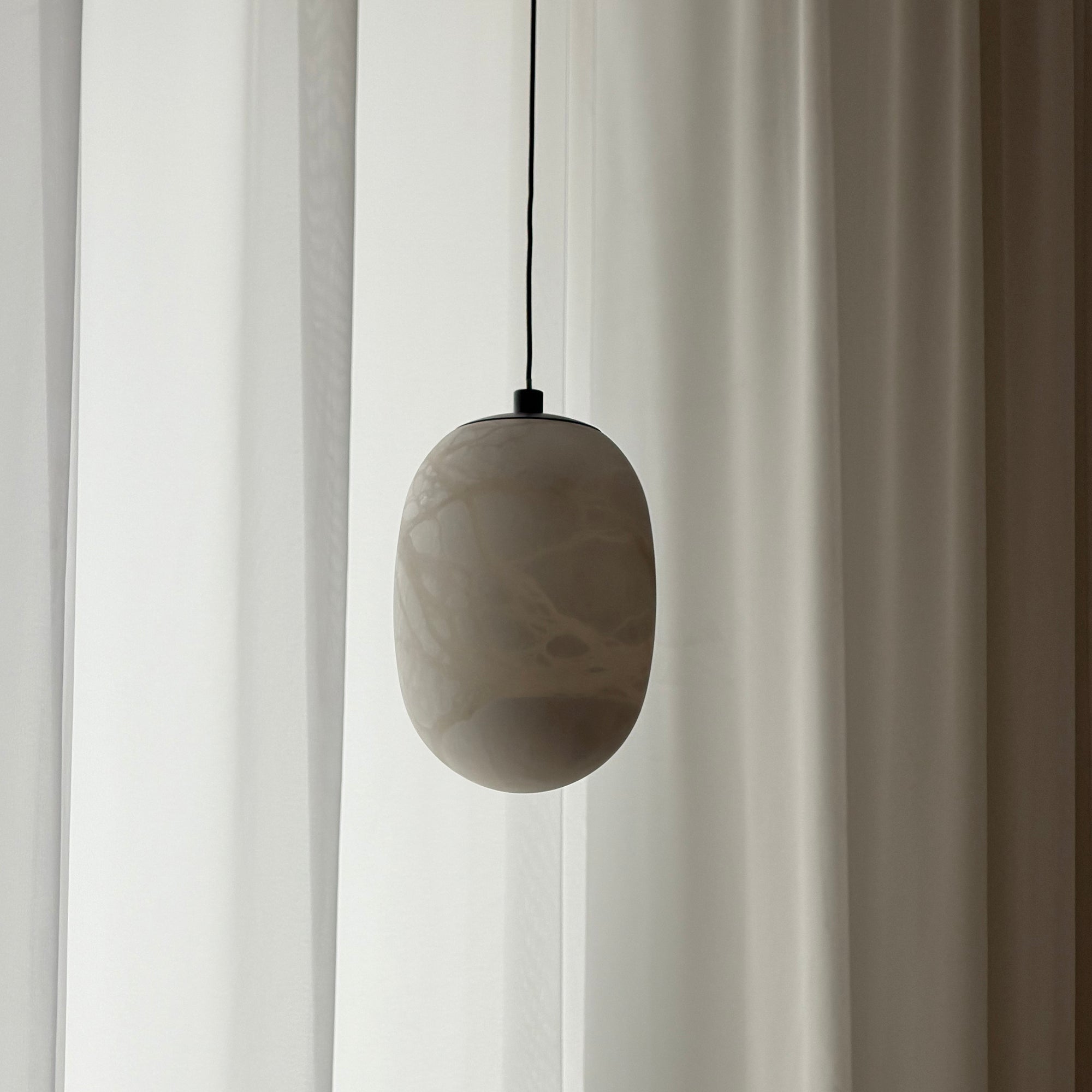Aurora Alabaster Pendant Lamp