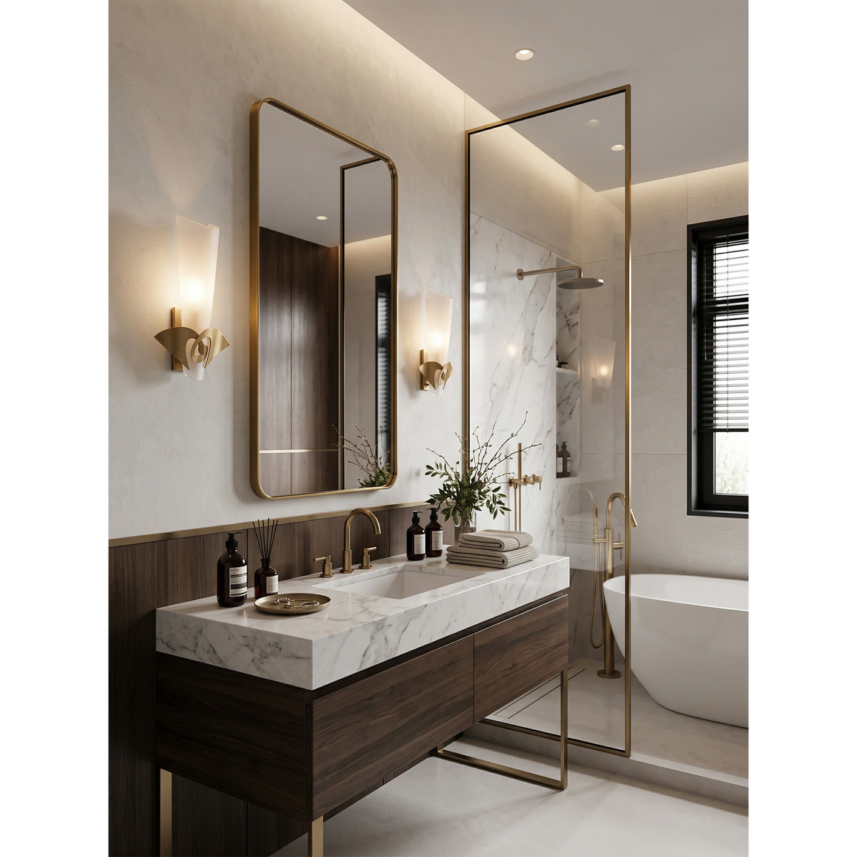 Avelisse Wall Sconce