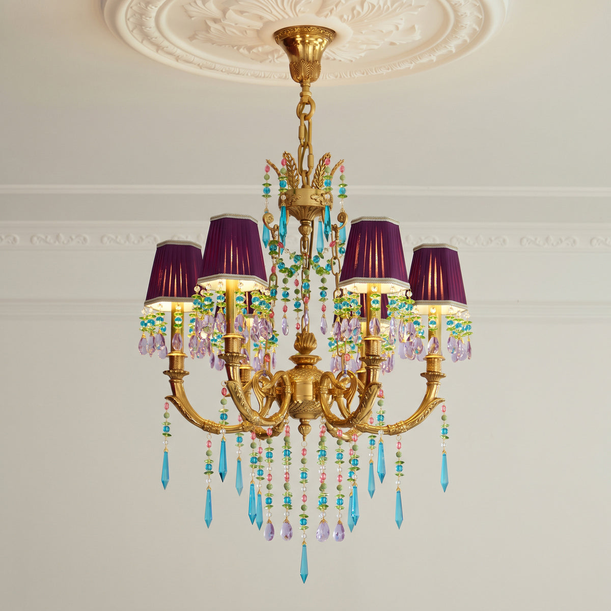 Lustre Perky Peacock