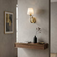 Charger l'image dans la visionneuse de la galerie, Bird Alabaster Wall Sconce
