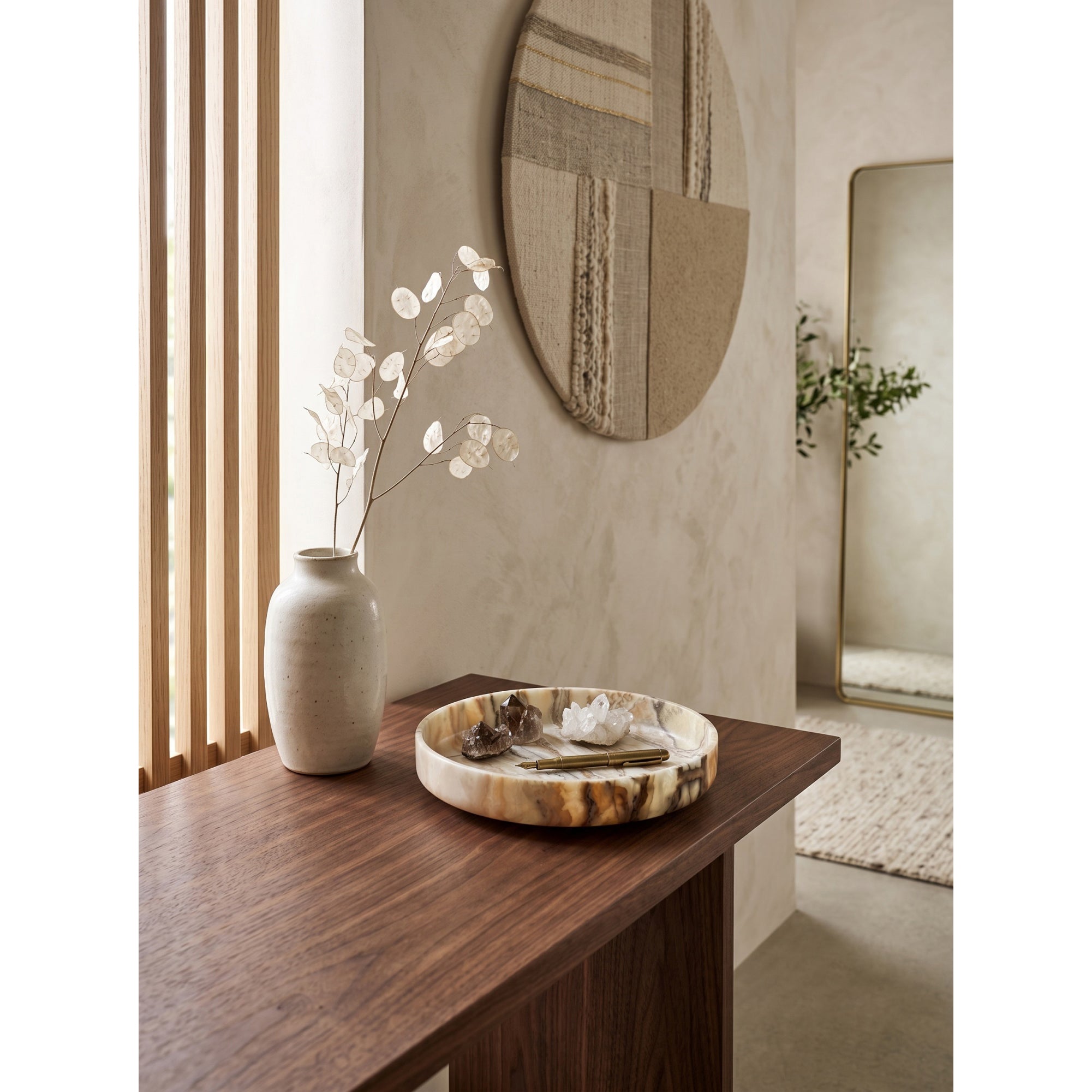 Bonita Round Stone Tray
