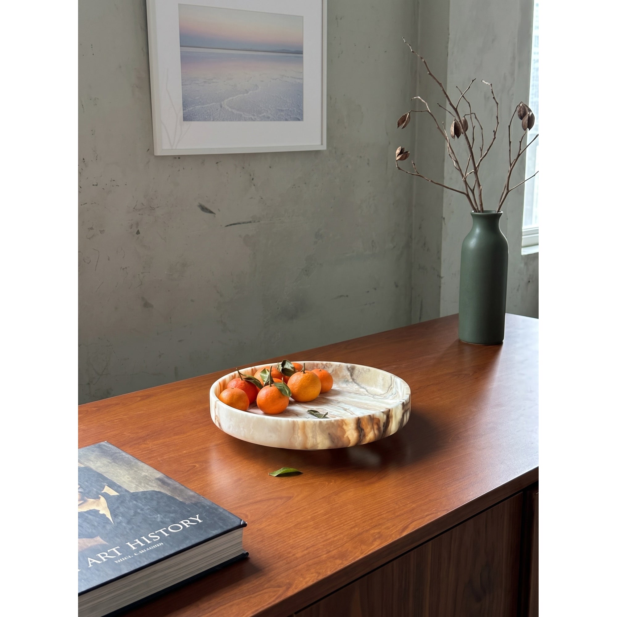 Bonita Round Stone Tray