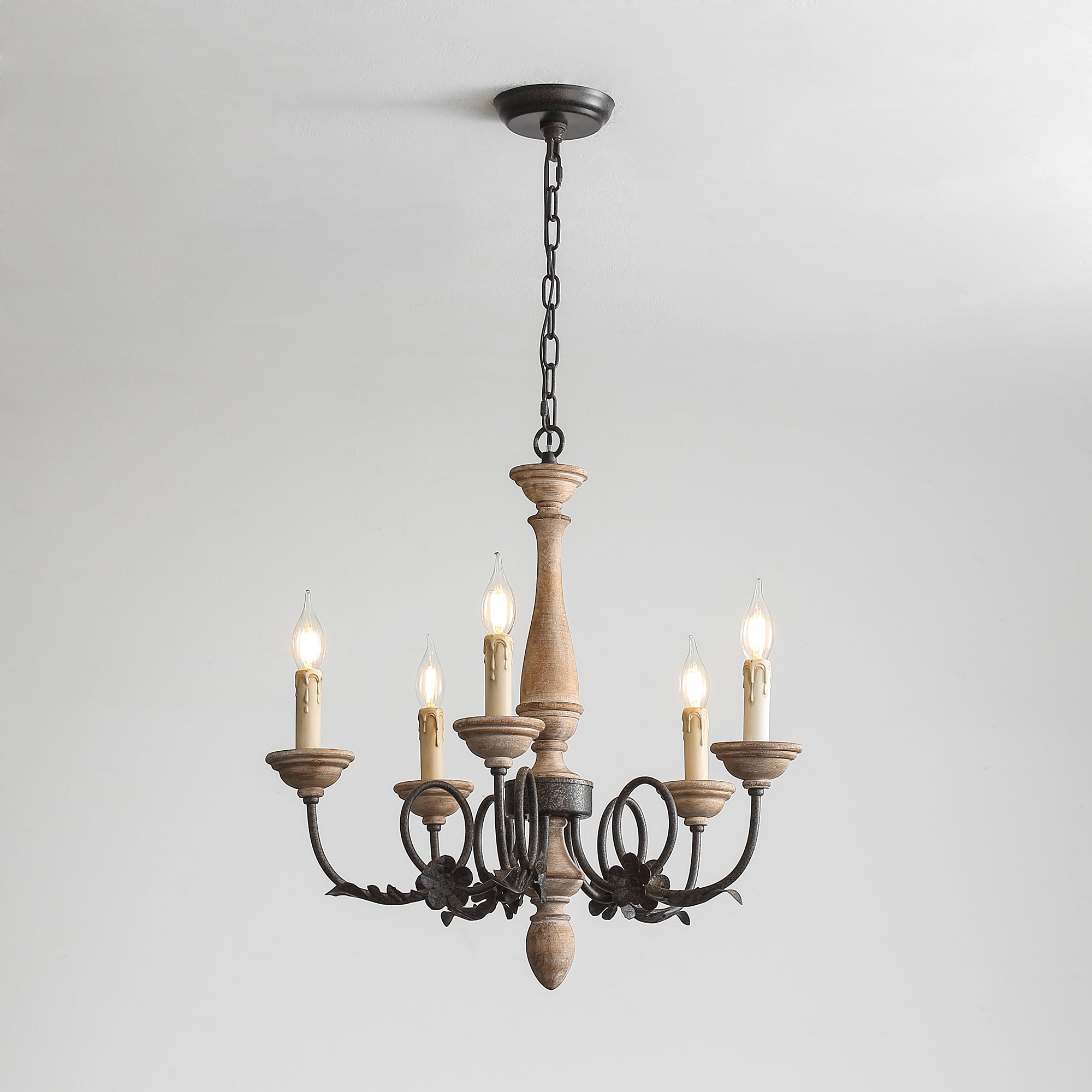 Briarford Chandelier