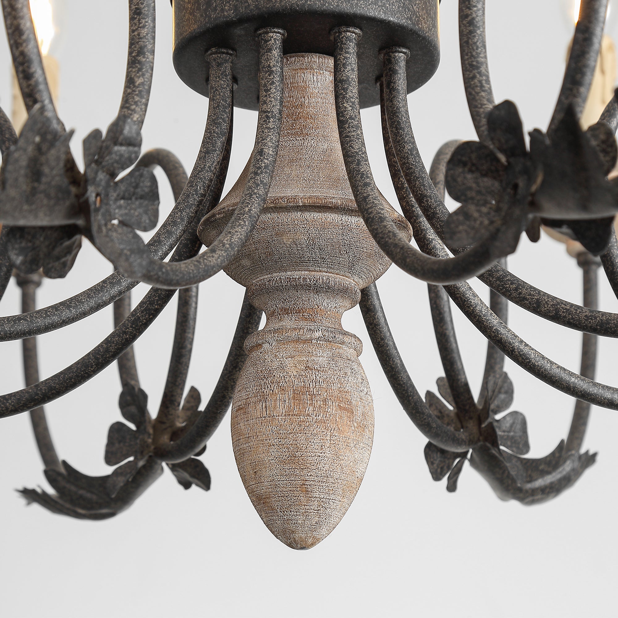 Briarford Chandelier