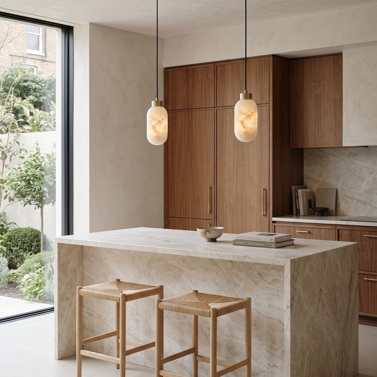 Caldris Alabaster Pendant Lamp