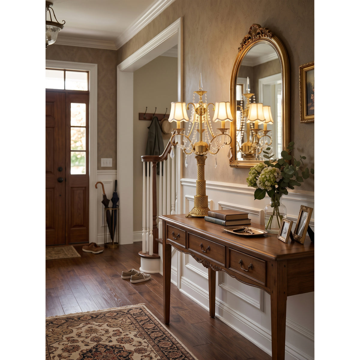 مصباح طاولة Cavendish Lattice Candelabra