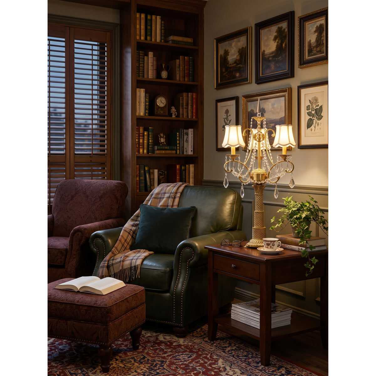 مصباح طاولة Cavendish Lattice Candelabra