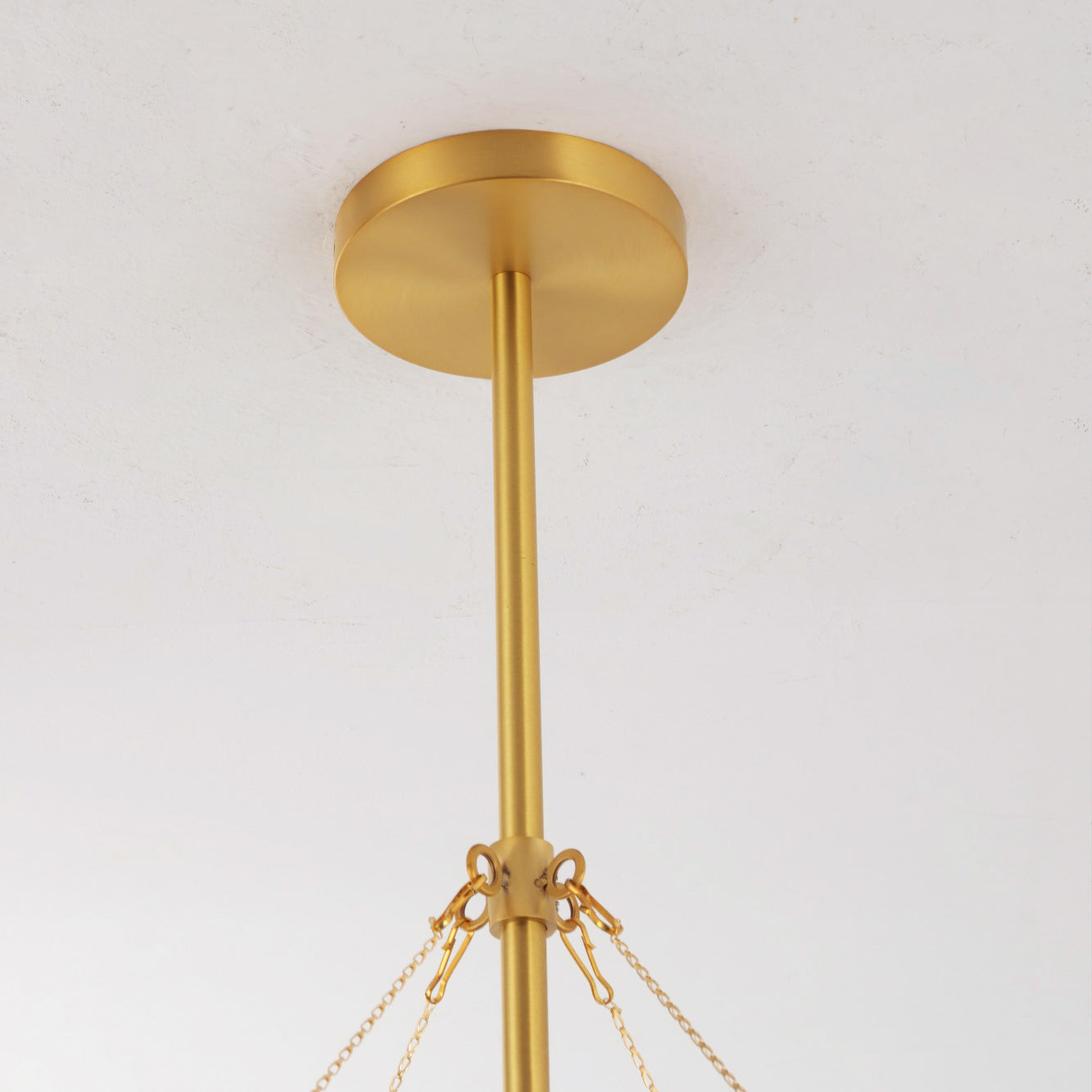 Cecil Balanced Glass Chandelier