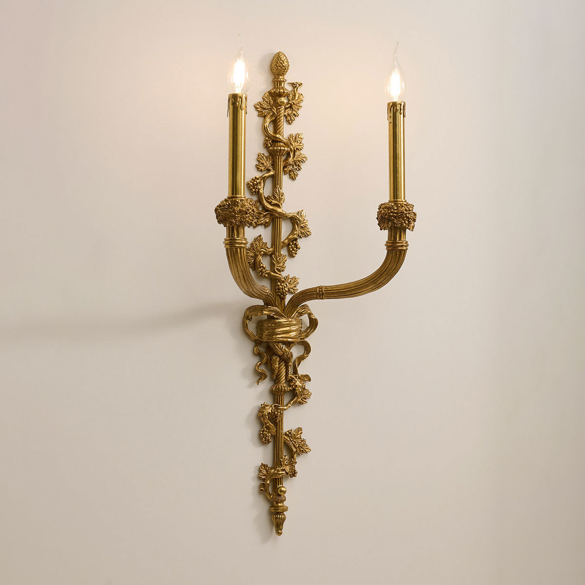 Chantilly Wall Sconce
