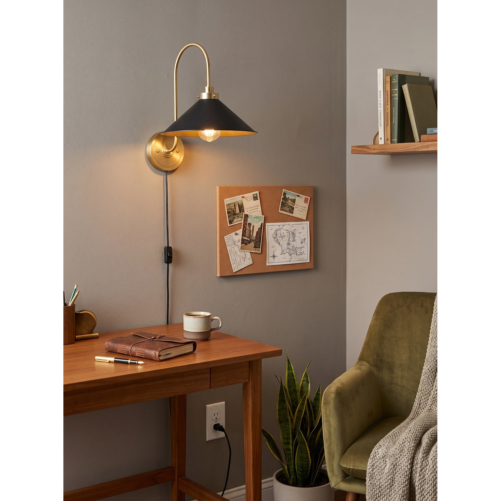 Clivedon Plug-in Wall Sconce