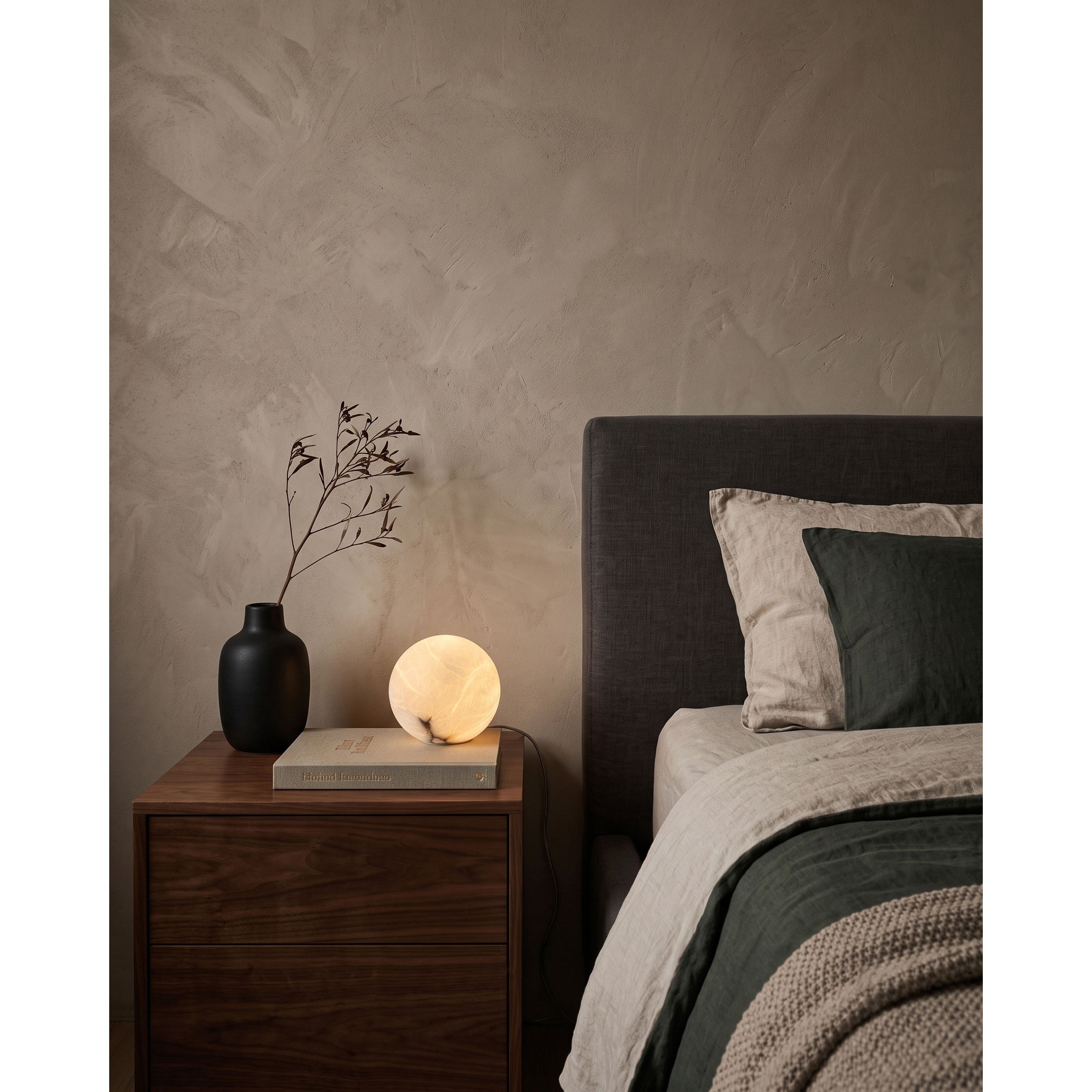 Darrow Glowing Table Lamp