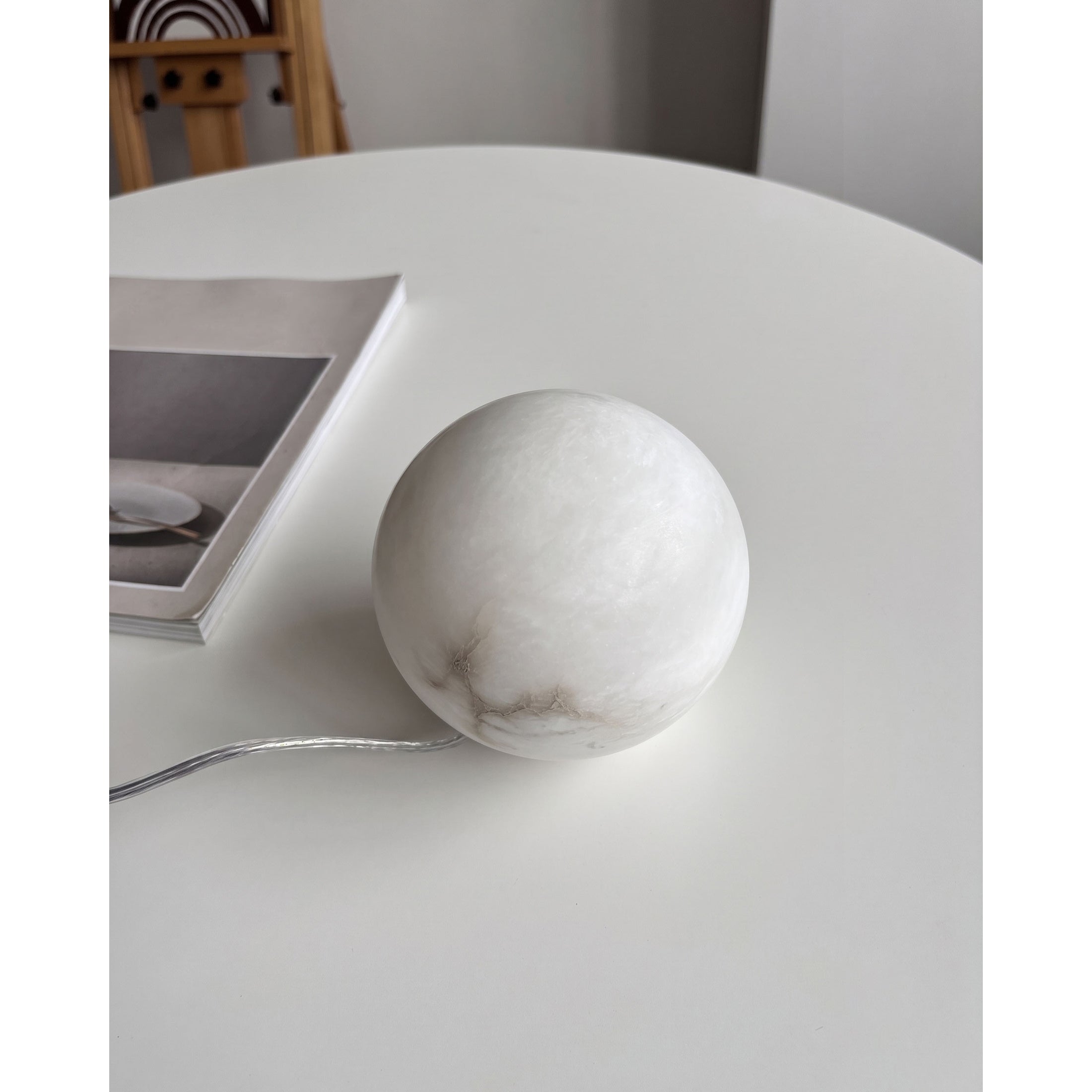 Darrow Glowing Table Lamp