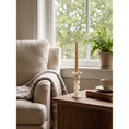 Bild in die Galerieansicht laden, Delia Onyx Candlestick
