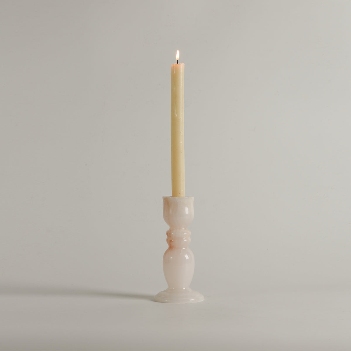 Delia Onyx Candlestick