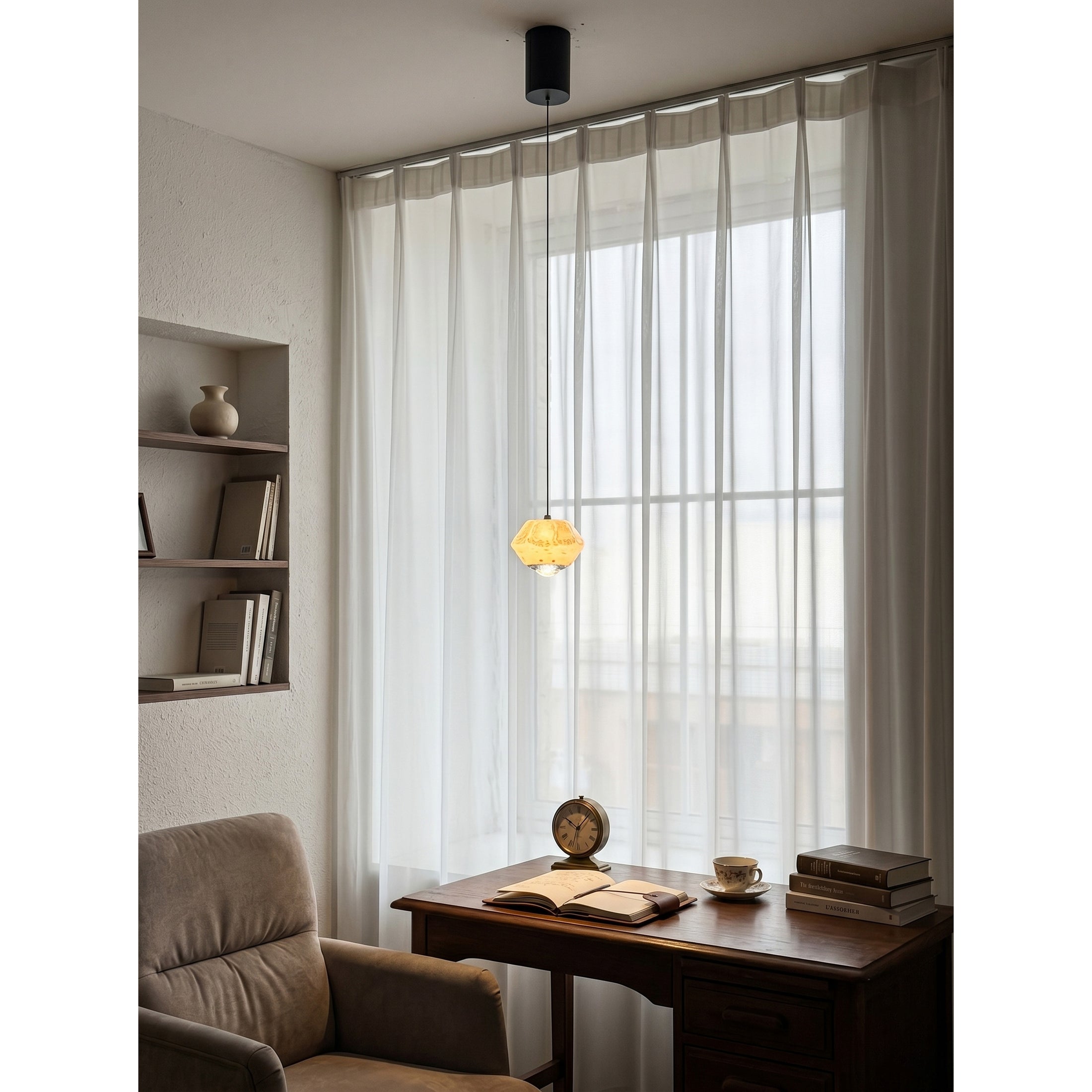 Diamante Alabaster Pendant Lamp