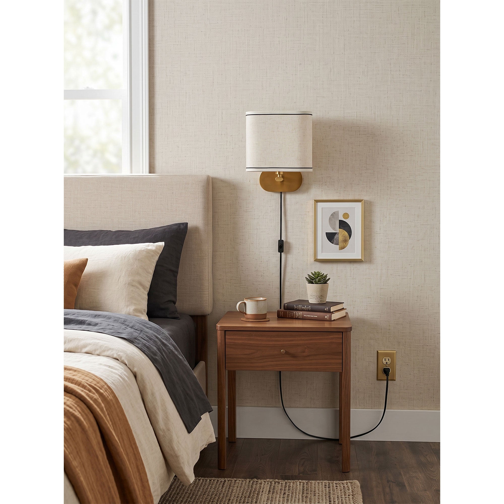 Ella Plug-in Wall Sconce