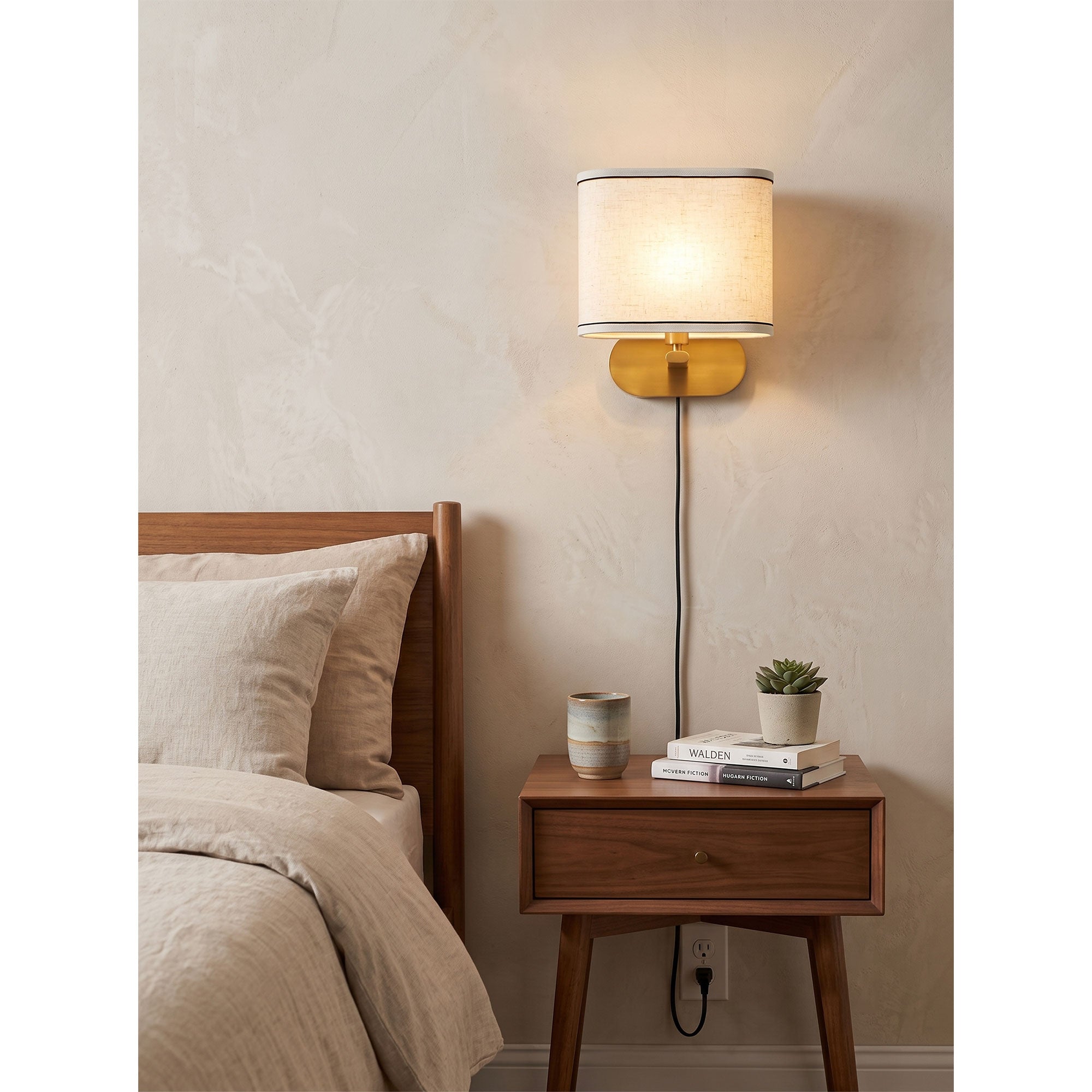 Ella Plug-in Wall Sconce