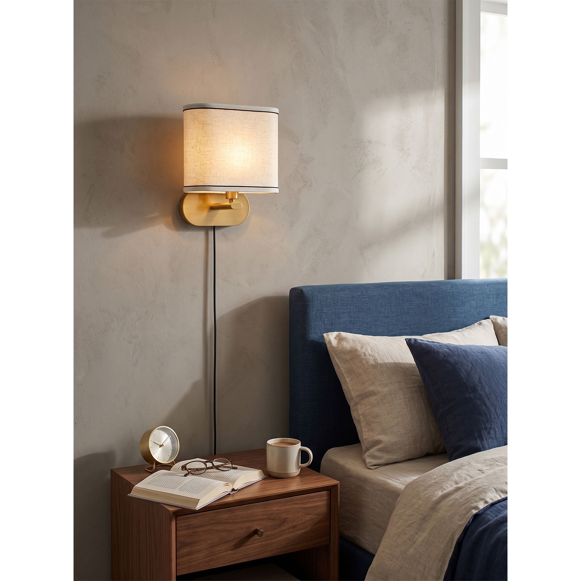 Ella Plug-in Wall Sconce