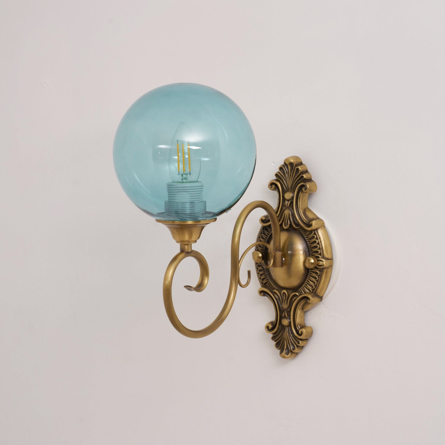 Evelyn Glass Wall Lamp