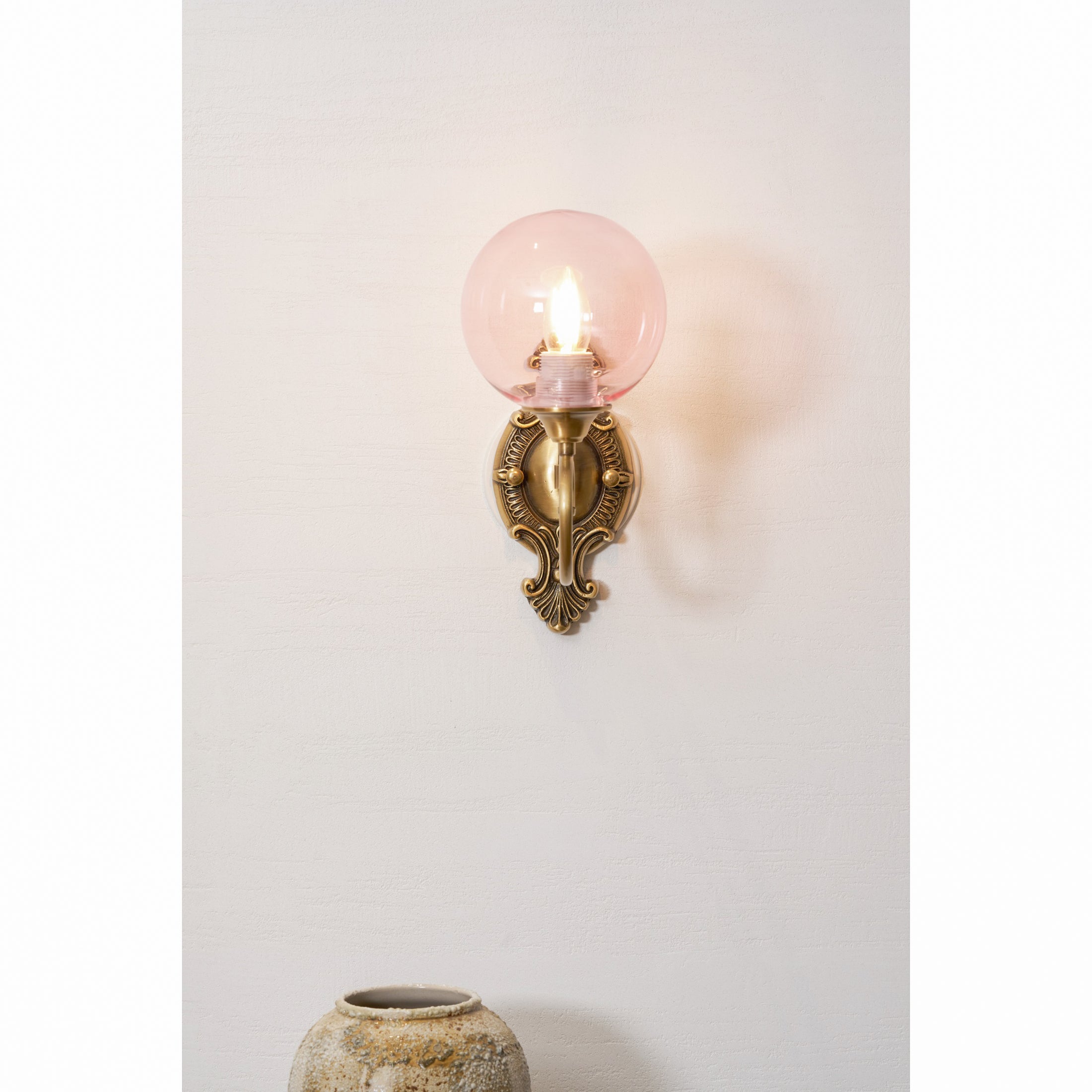 Evelyn Glass Wall Lamp