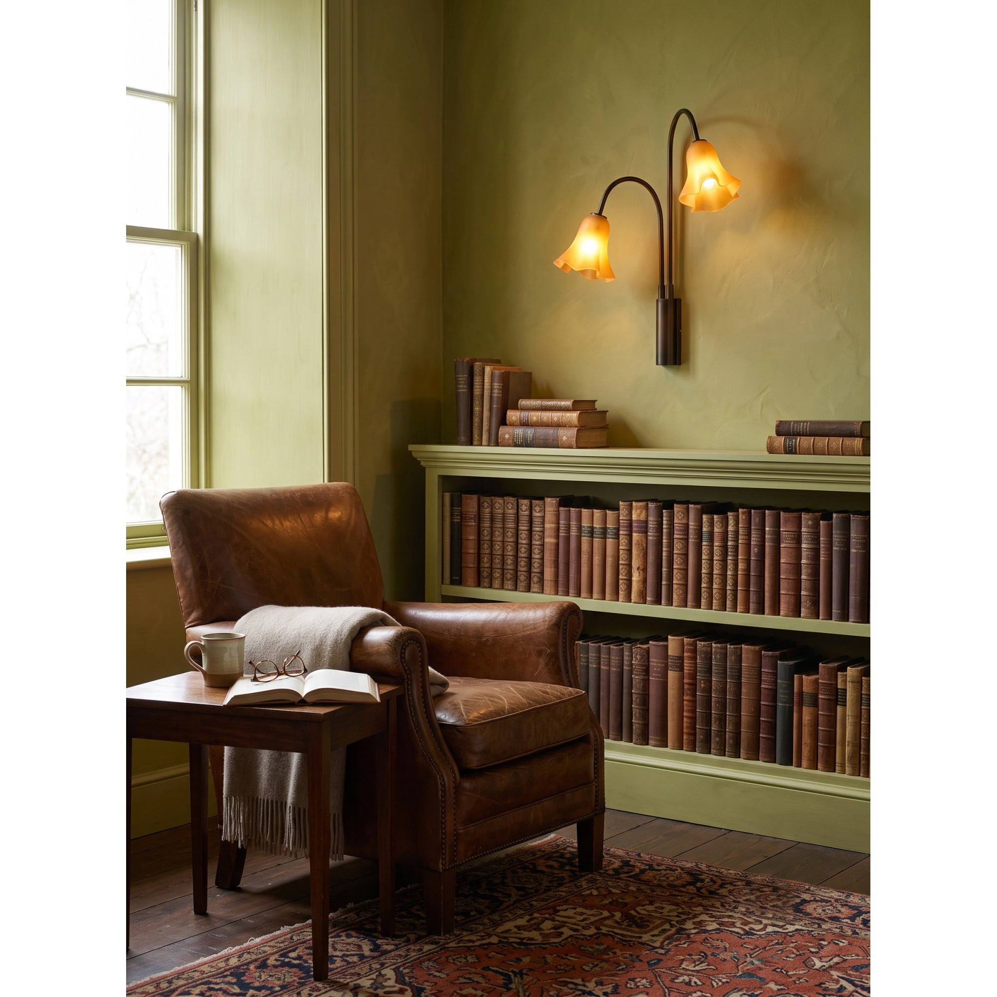 Flora Glass Wall Sconce