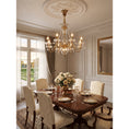 Laad afbeelding in galerij, Fontainebleau Brass Chandelier
