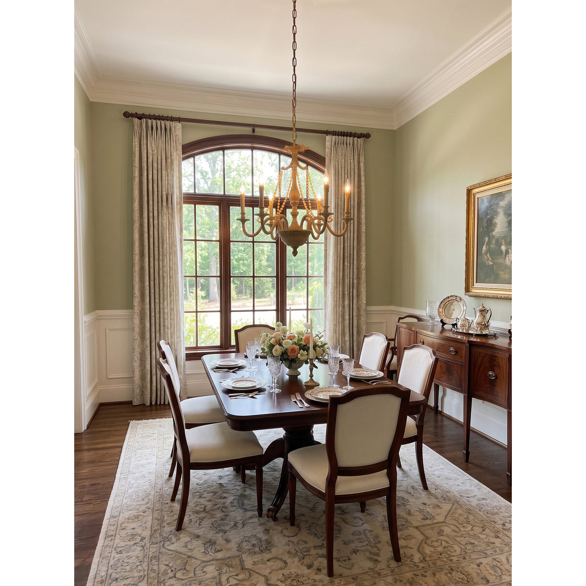 Fontenay Classical Chandelier