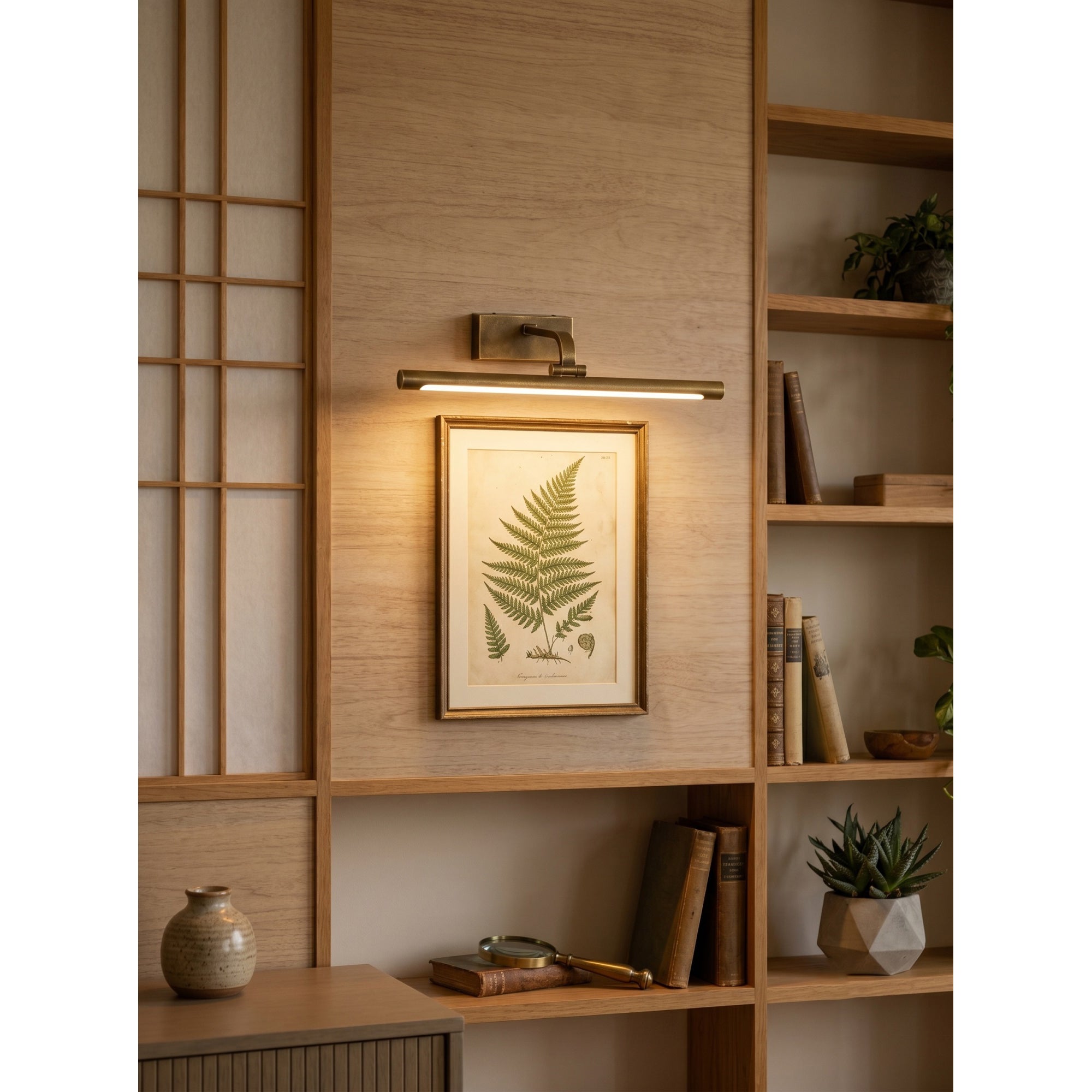 Goya Brass Wall Sconce