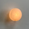 Bild in Galerie-Betrachter laden, Hadley Alabaster Wall Sconce
