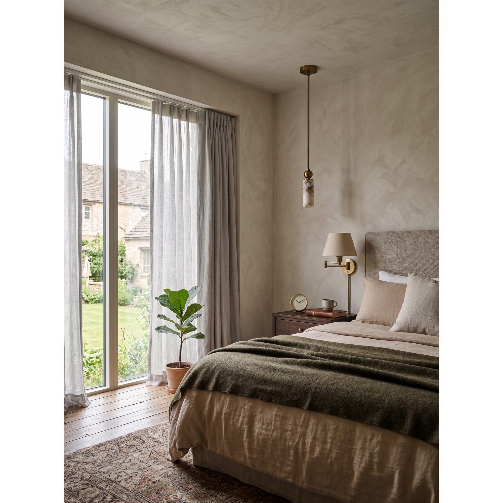 Harlin Alabaster Pendant Lamp