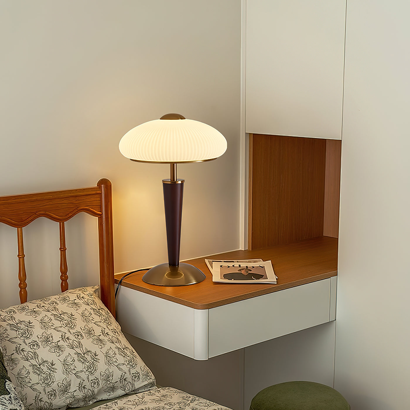 Ronny Table Lamp