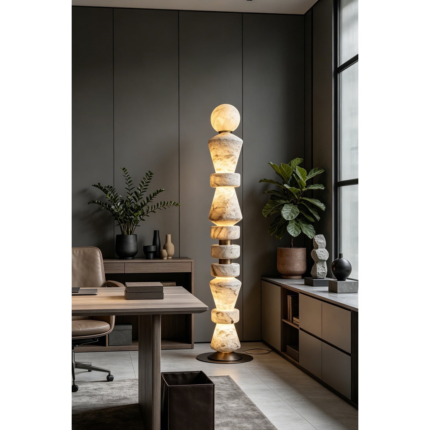 Horizon Obelisk Alabaster Floor Lamp